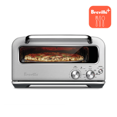 the Smart Oven® Pizzaiolo